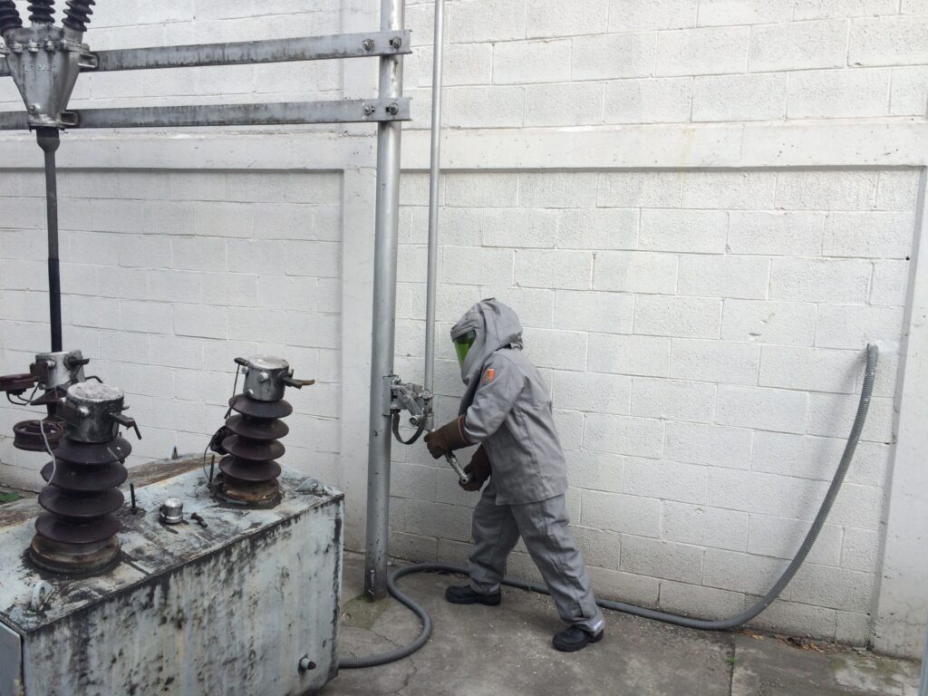 Mantenimiento a Subestaciones Eléctricas